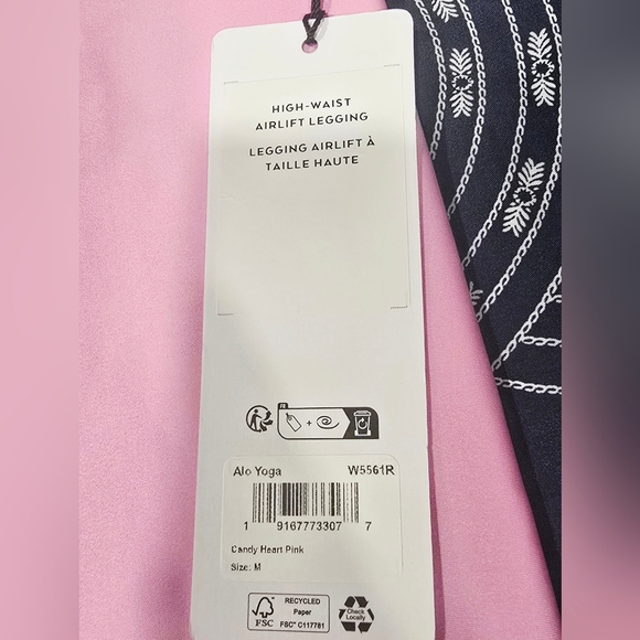 Alo Yoga High-Waist Airlift Leggings – Candy Heart Pink – Size M – NWT - Picture 4 of 6